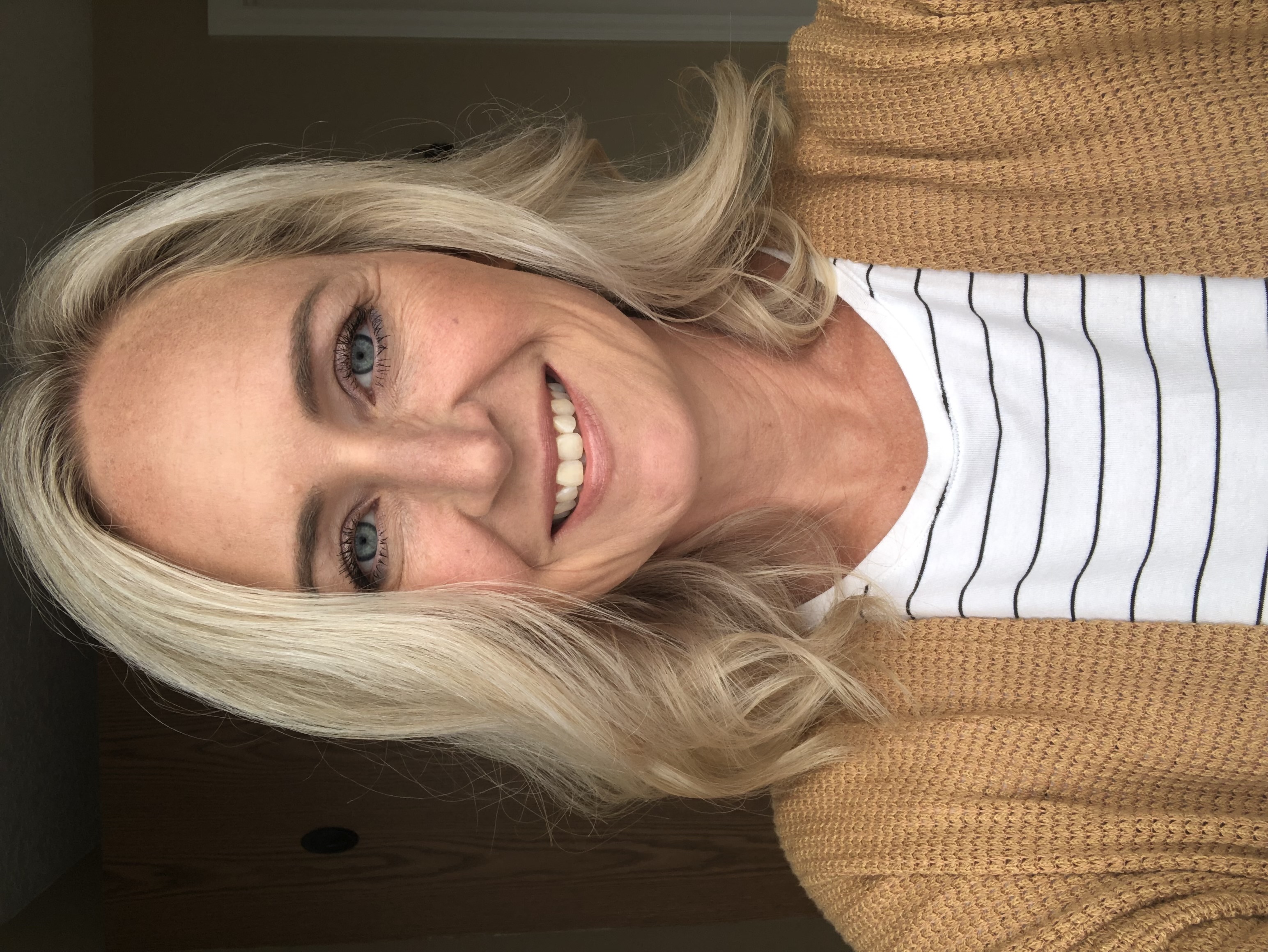 Headshot of Bridgette Leonauskas